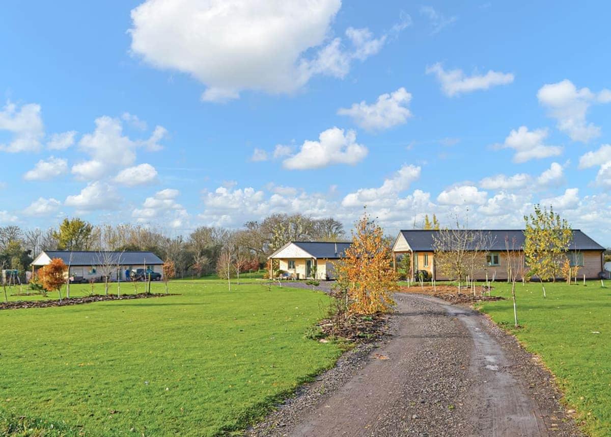 Little Moorland Farm Lodges Chapel Allerton Εξωτερικό φωτογραφία